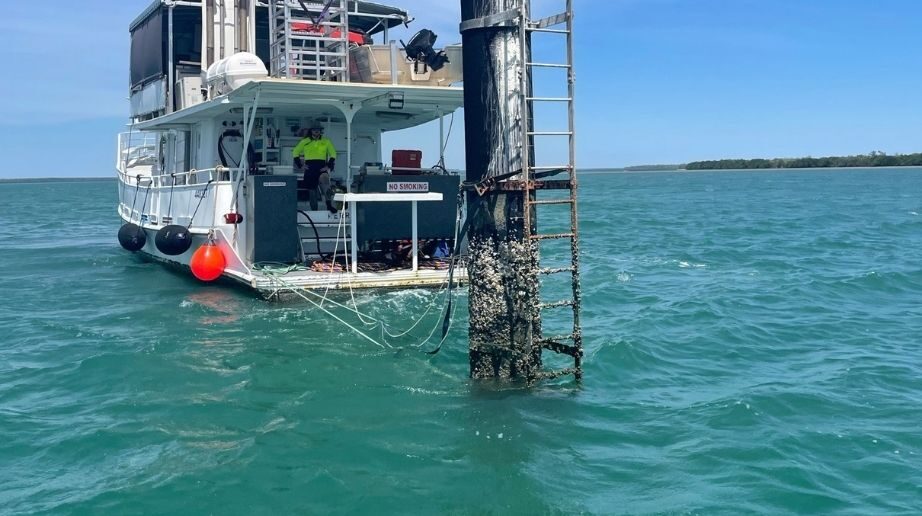 Navigational Aid Inspection & Thickness Testing in the Ports of Cairns & Weipa