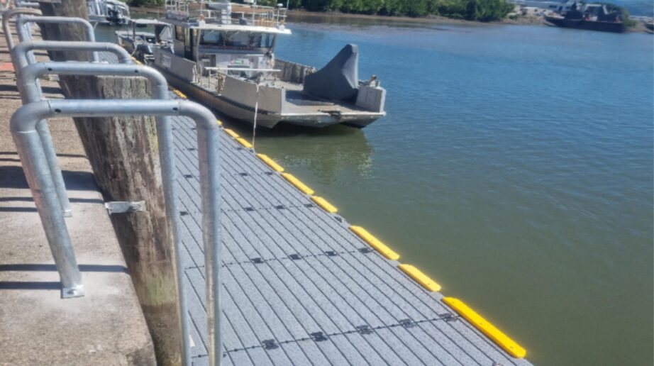 Modular Pontoon Installation – QLD Water Police, Cairns